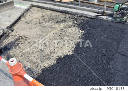 道路の舗装工事 道路の舗装工事 95046133