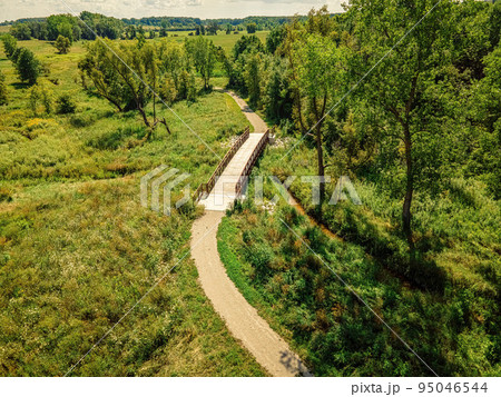 Aerial over wisconsin summer walking trail Aerial over wisconsin summer walking trail 95046544