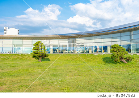 島根県立美術館 外観 庭園(島根県松江市) 島根県立美術館 外観 庭園(島根県松江市) 95047932