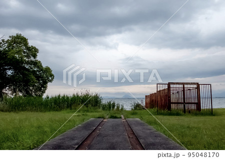 滋賀県大津市坂本城跡公園の風景 滋賀県大津市坂本城跡公園の風景 95048170