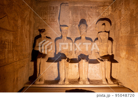 Statues in a shrine inside an Egyptian temple Statues in a shrine inside an Egyptian temple 95048720