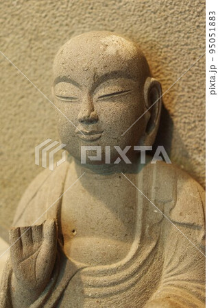信州の文化財　名工　守屋貞治の石仏　延命地蔵菩薩像（長野県木曽福島　木曽福島郷土館） 95051883