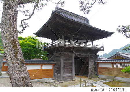 信州の文化財　玉林院山門兼鐘楼　江戸時代の1766年建造　棟札など資料がよく残る 95052134