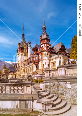 Peles castle and mountains, Sinaia, Romania Peles castle and mountains, Sinaia, Romania 95053893