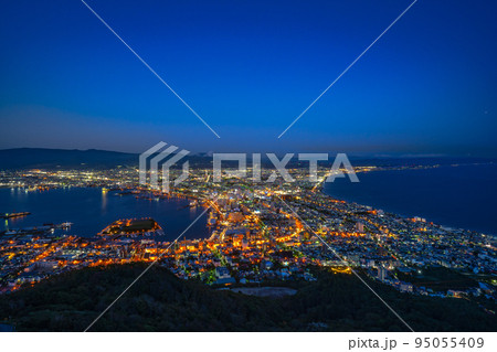 函館山からの夜景 95055409