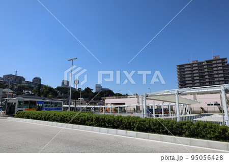 相鉄線 星川駅前広場 西口 95056428