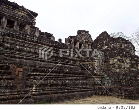 Architecture of ancient temple complex Angkor, Siem Reap 95057182