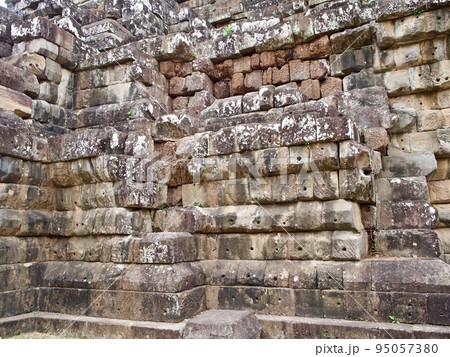 Architecture of ancient temple complex Angkor, Siem Reap 95057380