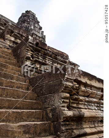 Architecture of ancient temple complex Angkor, Siem Reap Architecture of ancient temple complex Angkor, Siem Reap 95057428