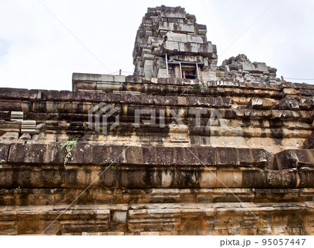 Architecture of ancient temple complex Angkor, Siem Reap Architecture of ancient temple complex Angkor, Siem Reap 95057447