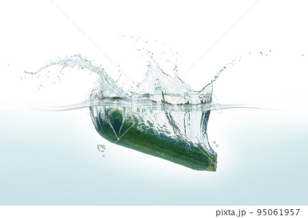 Zuchini splashing in water. Zuchini splashing in water. 95061957