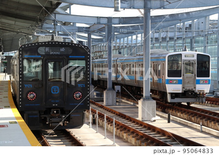 長崎本線415系ステンレス車(長崎⇔肥前山口) 長崎本線415系ステンレス車(長崎⇔肥前山口) 95064833