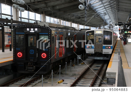 長崎本線415系ステンレス車(長崎⇔諫早) 長崎本線415系ステンレス車(長崎⇔諫早) 95064883