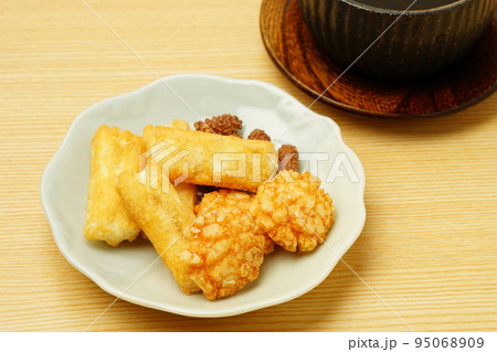 おかき　お菓子 95068909