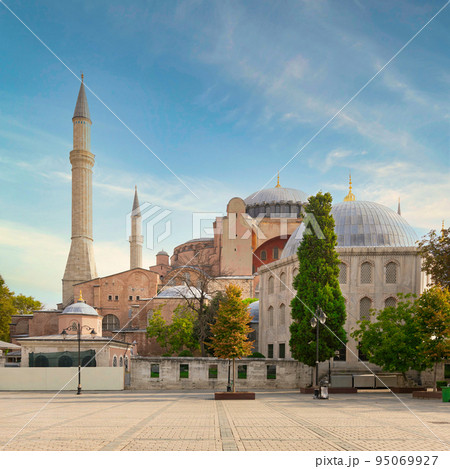 Hagia Sophia, or Ayasofya, originally a Greek Orthodox church, Istanbul, Turkiye 95069927