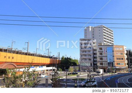 戸田駅 埼京線の写真素材 [95072177] PIXTA