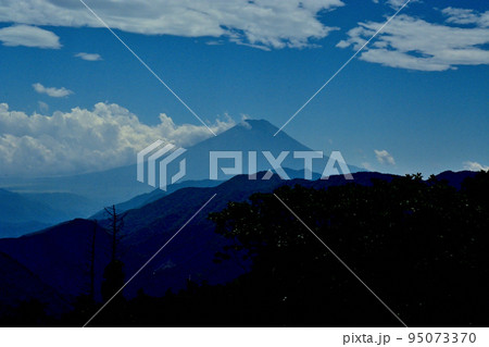 大峠から富士山を撮った 大峠から富士山を撮った 95073370