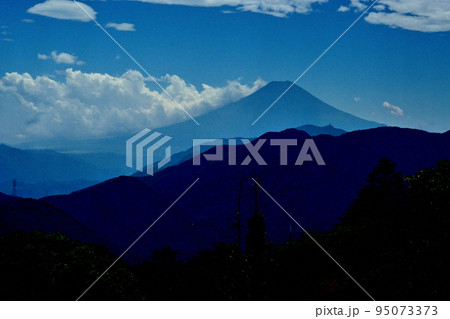 大峠から富士山を撮った 大峠から富士山を撮った 95073373