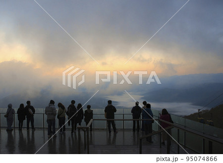 北海道　トマム　雲海　テラス 95074866