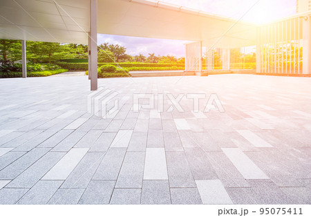 広場 プラザ 角 95075411