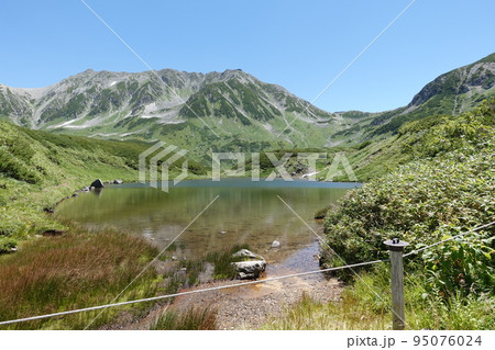 一ノ越峠から下山 立山連峰とミドリガ池 95076024