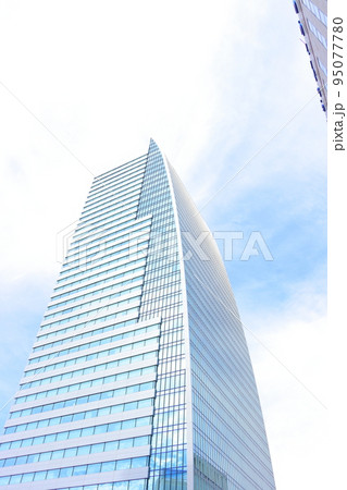 名古屋駅前超高層ビルの風景 95077780