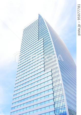 名古屋駅前超高層ビルの風景 95077781