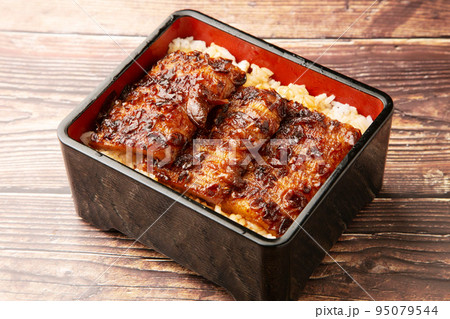 ちくわの蒲焼き重 95079544