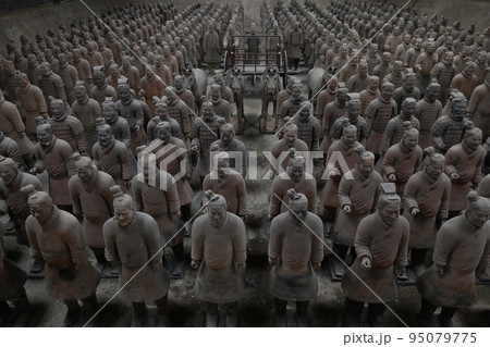 太陽公園 兵馬俑 秦始皇帝兵馬俑1155 太陽公園 兵馬俑 秦始皇帝兵馬俑1155 95079775