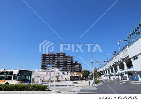 相鉄線 星川駅前広場 95080020