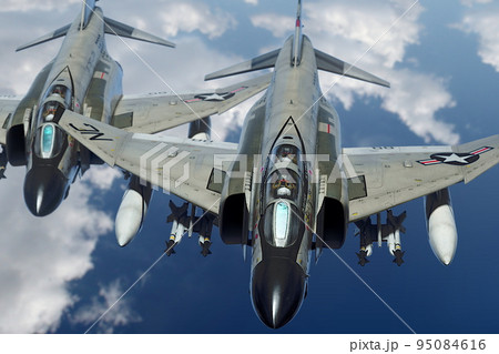 F4J PhantomⅡ Showtime100 VF-96 2機の編隊飛行 正面 95084616