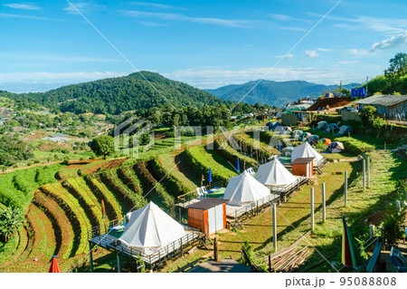 Mon Jam Chiang Mai, Thailand-November 1, 2019 Mon Jam Chiang Mai, Thailand-November 1, 2019 95088808