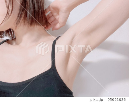 ワキ脱毛済みの写真 ワキ脱毛済みの写真 95091026
