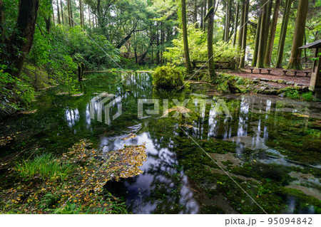 《熊本県》池山水源　産山村 95094842