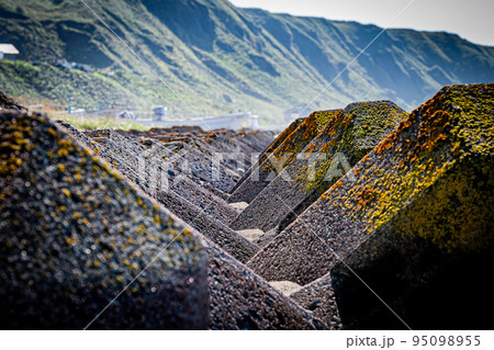 落石海岸三里浜 95098955