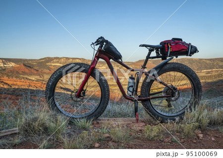 fat bike at foothills of Colorado fat bike at foothills of Colorado 95100069