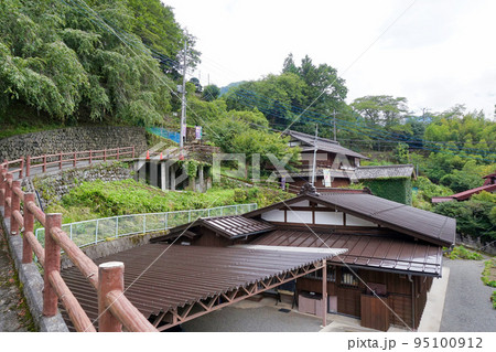 赤沢宿(重要伝統的建造物群保存地区)【山梨県早川町】 赤沢宿(重要伝統的建造物群保存地区)【山梨県早川町】 95100912