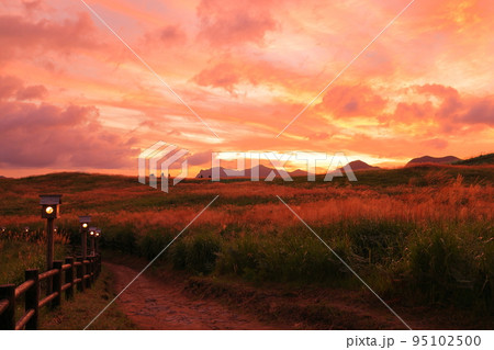 曾爾高原の風景 曾爾高原の風景 95102500