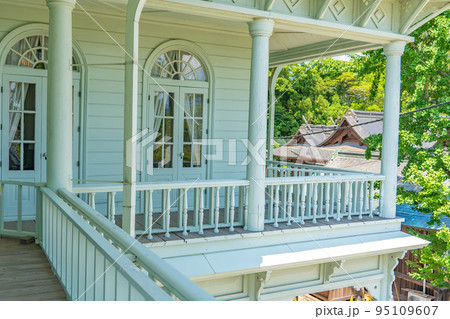 松江城　興雲閣のテラス（島根県松江市） 95109607