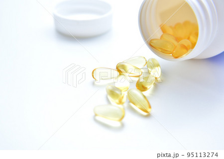 サプリメント アンチエイジング 老化防止 健康補助食品 健康志向 健康イメージ サプリメント アンチエイジング 老化防止 健康補助食品 健康志向 健康イメージ 95113274
