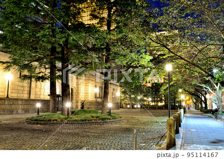 日本銀行本店  旧館の夜景 95114167