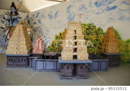 Replica of Ramanathaswamy Jyotirlinga in Rameshwaram, Tamil Nadu. One of the 12 Jyotirlingas in Someshwar Wadi Temple, Baner, Pune, Maharashtra Replica of Ramanathaswamy Jyotirlinga in Rameshwaram, Tamil Nadu. One of the 12 Jyotirlingas in Someshwar Wadi Temple, Baner, Pune, Maharashtra 95115512