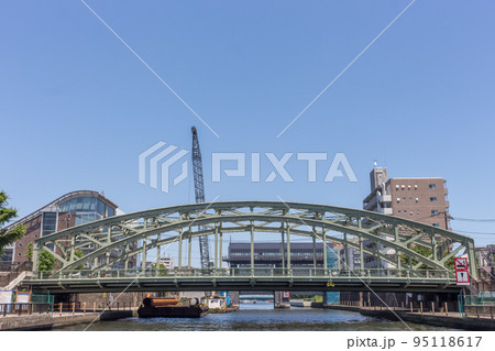 The Mannen bridge over the Sumida River, Tokyo. The Mannen bridge over the Sumida River, Tokyo. 95118617