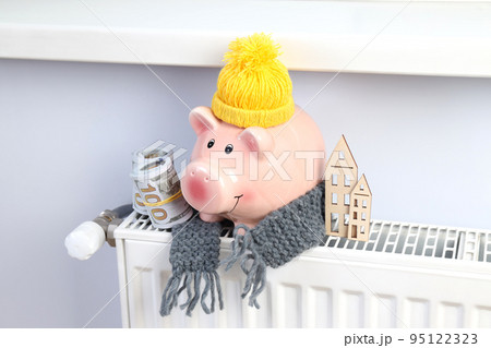 Concept of payment for heating, rise in heating prices Concept of payment for heating, rise in heating prices 95122323