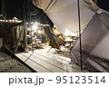 キャンプ 95123514