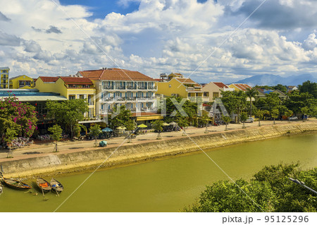 ベトナム ホイアン トゥボン川・アンホイ島 95125296