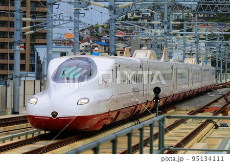 西九州新幹線長崎駅 N700S「かもめ」 95134111