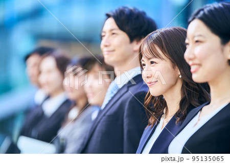 ビジネスチーム　撮影協力「LINKFOREST』 95135065