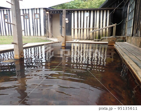ラムネ温泉　長湯温泉　長湯温泉郷　大分県竹田市直入町大字長湯 95135611