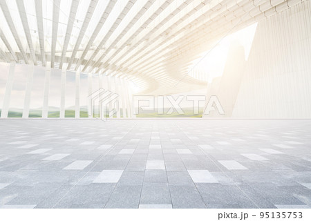室内 インドア 家の中 95135753